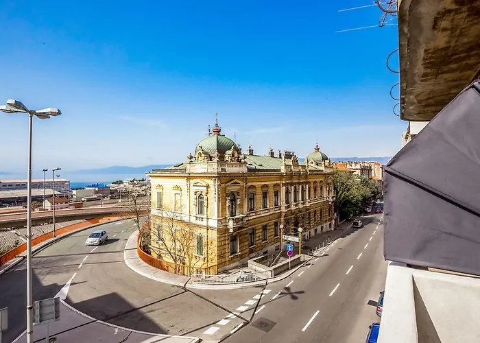 아파트 Piramida 리예카